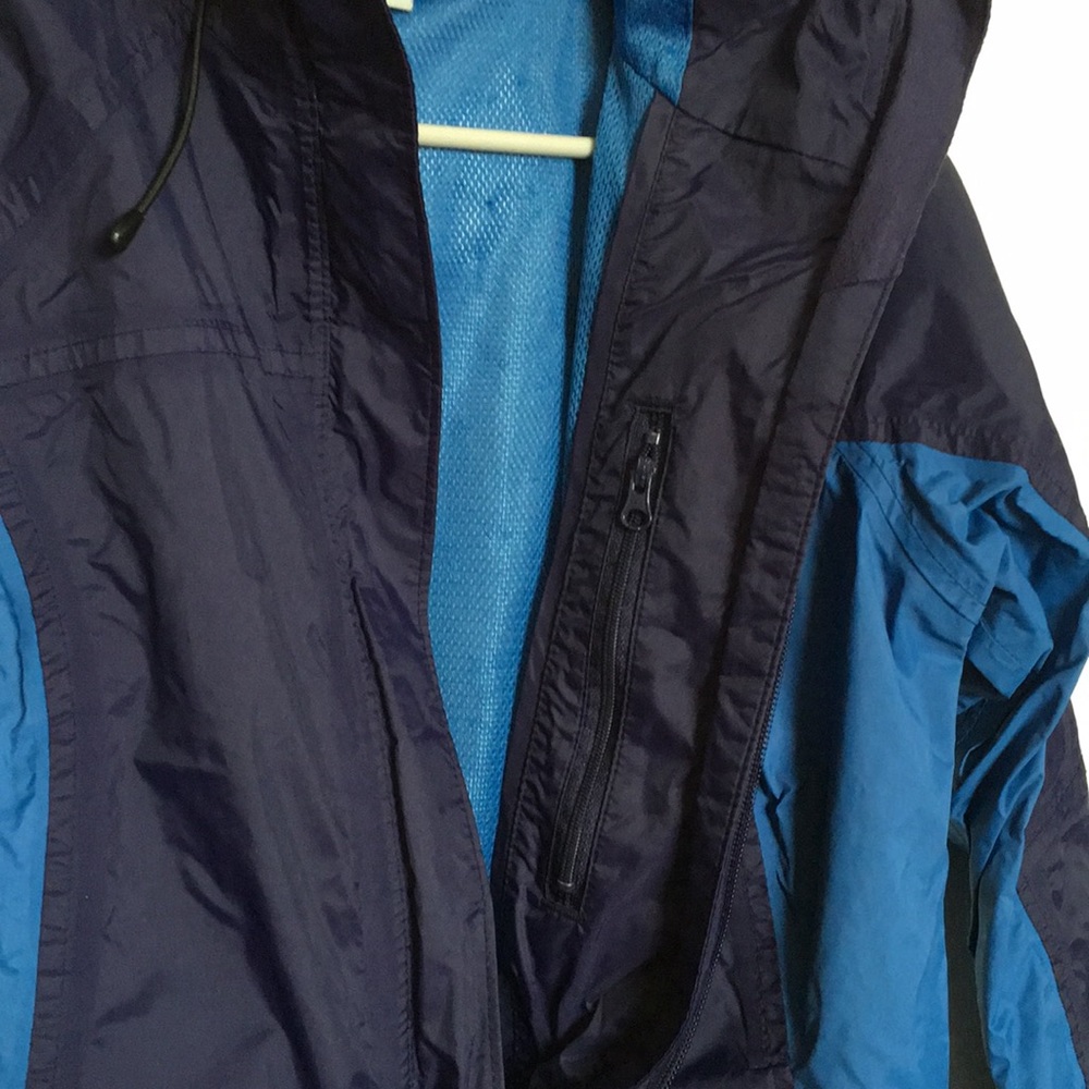 Columbia Lightweight Jacket Small - image 3